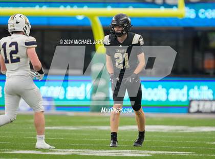 Thumbnail 3 in Seton Catholic vs Royal (WIAA 1A Final) photogallery.