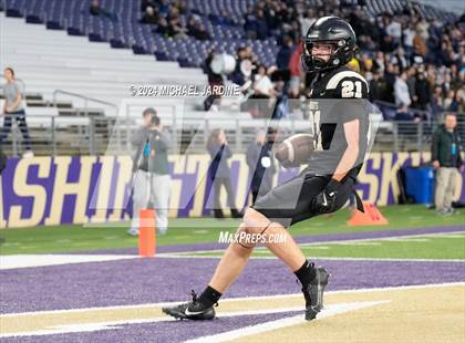 Thumbnail 1 in Seton Catholic vs Royal (WIAA 1A Final) photogallery.