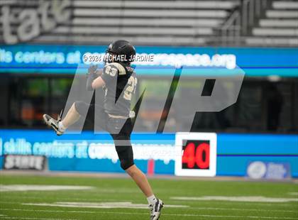Thumbnail 1 in Seton Catholic vs Royal (WIAA 1A Final) photogallery.