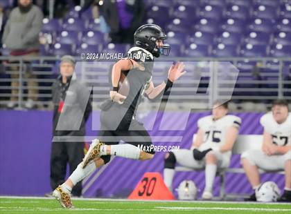 Thumbnail 3 in Seton Catholic vs Royal (WIAA 1A Final) photogallery.