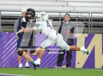 Thumbnail 2 in Seton Catholic vs Royal (WIAA 1A Final) photogallery.