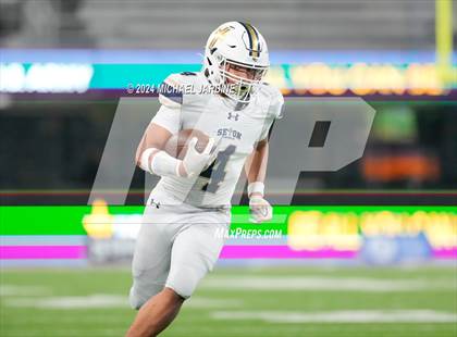 Thumbnail 2 in Seton Catholic vs Royal (WIAA 1A Final) photogallery.