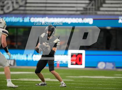 Thumbnail 1 in Seton Catholic vs Royal (WIAA 1A Final) photogallery.