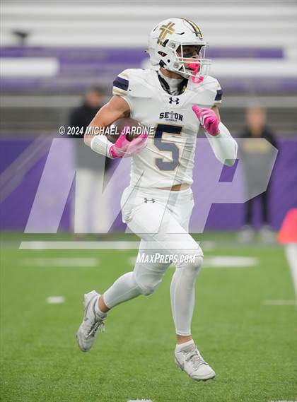 Thumbnail 2 in Seton Catholic vs Royal (WIAA 1A Final) photogallery.
