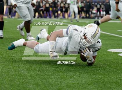 Thumbnail 1 in Seton Catholic vs Royal (WIAA 1A Final) photogallery.