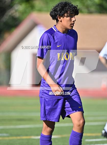 Thumbnail 2 in George Washington vs Littleton photogallery.