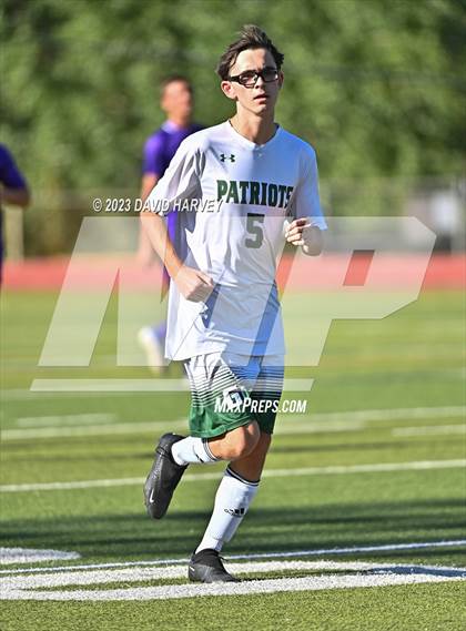 Thumbnail 3 in George Washington vs Littleton photogallery.