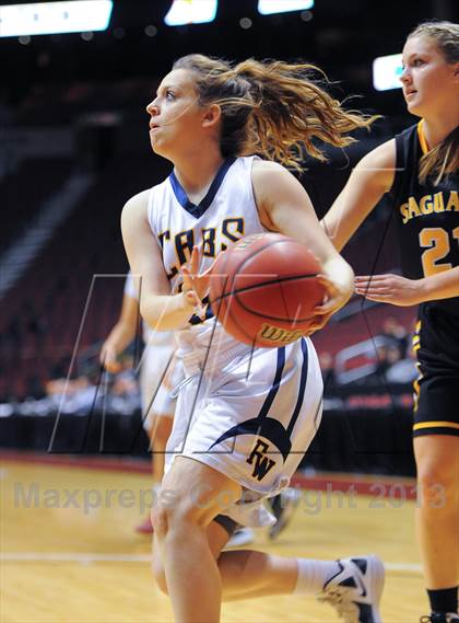 Thumbnail 3 in Flowing Wells vs. Saguaro (AIA D2 Finals) photogallery.