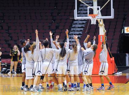 Thumbnail 2 in Flowing Wells vs. Saguaro (AIA D2 Finals) photogallery.