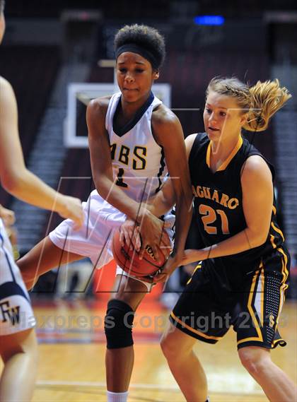Thumbnail 2 in Flowing Wells vs. Saguaro (AIA D2 Finals) photogallery.