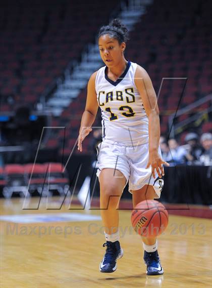 Thumbnail 1 in Flowing Wells vs. Saguaro (AIA D2 Finals) photogallery.