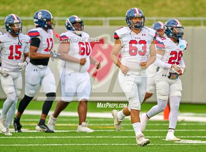 Thumbnail 2 in Cypress Springs vs. Tomball (UIL 6A D2 Football Bi-District) photogallery.