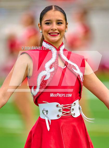 Thumbnail 2 in Cypress Springs vs. Tomball (UIL 6A D2 Football Bi-District) photogallery.
