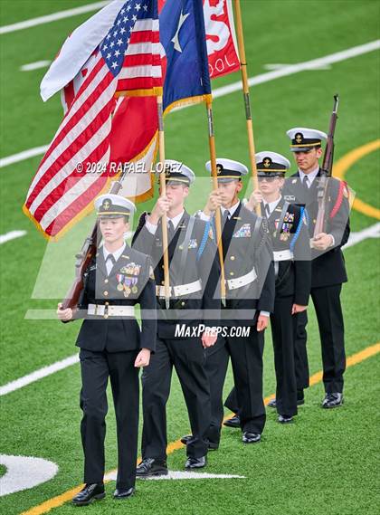 Thumbnail 2 in Cypress Springs vs. Tomball (UIL 6A D2 Football Bi-District) photogallery.