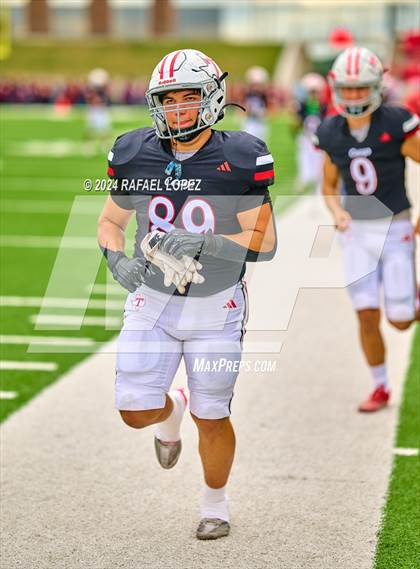 Thumbnail 3 in Cypress Springs vs. Tomball (UIL 6A D2 Football Bi-District) photogallery.
