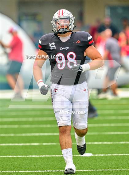 Thumbnail 1 in Cypress Springs vs. Tomball (UIL 6A D2 Football Bi-District) photogallery.