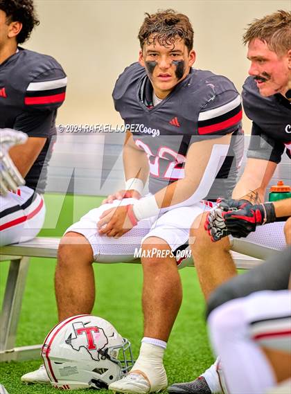Thumbnail 1 in Cypress Springs vs. Tomball (UIL 6A D2 Football Bi-District) photogallery.
