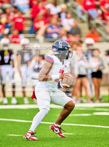 Thumbnail 1 in Cypress Springs vs. Tomball (UIL 6A D2 Football Bi-District) photogallery.
