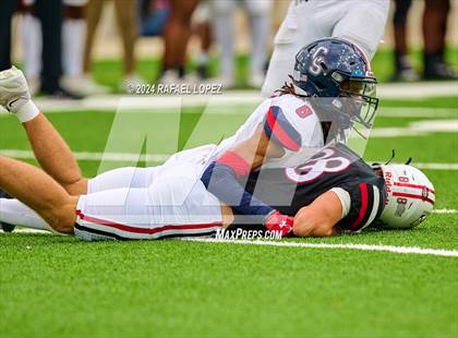 Thumbnail 3 in Cypress Springs vs. Tomball (UIL 6A D2 Football Bi-District) photogallery.