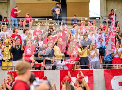 Thumbnail 1 in Cypress Springs vs. Tomball (UIL 6A D2 Football Bi-District) photogallery.