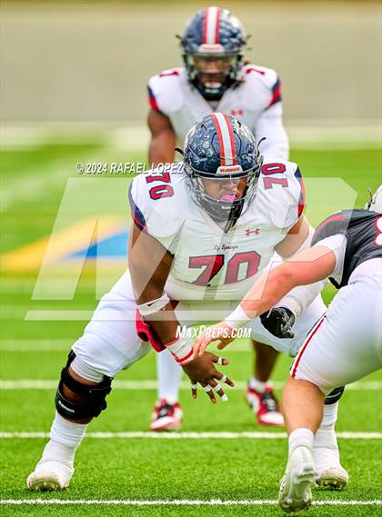 Thumbnail 1 in Cypress Springs vs. Tomball (UIL 6A D2 Football Bi-District) photogallery.