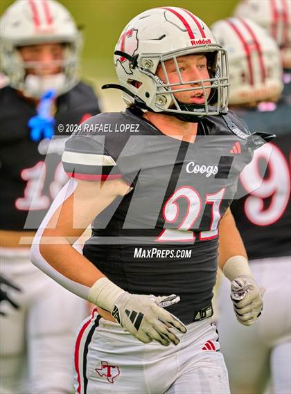 Thumbnail 2 in Cypress Springs vs. Tomball (UIL 6A D2 Football Bi-District) photogallery.