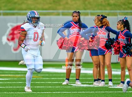 Thumbnail 1 in Cypress Springs vs. Tomball (UIL 6A D2 Football Bi-District) photogallery.