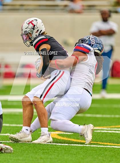 Thumbnail 1 in Cypress Springs vs. Tomball (UIL 6A D2 Football Bi-District) photogallery.