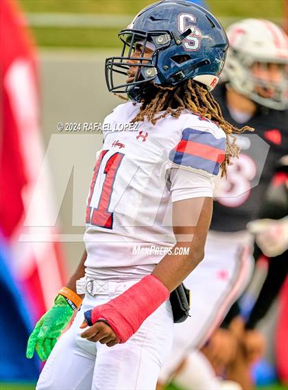 Thumbnail 3 in Cypress Springs vs. Tomball (UIL 6A D2 Football Bi-District) photogallery.