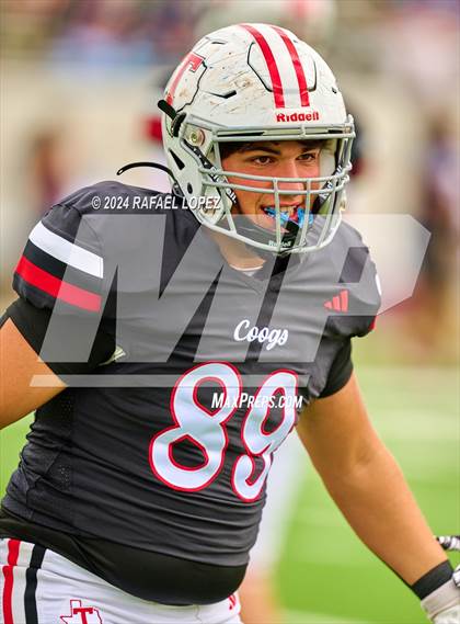 Thumbnail 2 in Cypress Springs vs. Tomball (UIL 6A D2 Football Bi-District) photogallery.