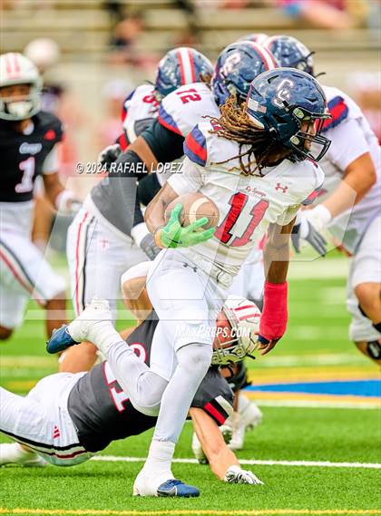 Thumbnail 2 in Cypress Springs vs. Tomball (UIL 6A D2 Football Bi-District) photogallery.