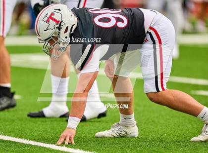 Thumbnail 2 in Cypress Springs vs. Tomball (UIL 6A D2 Football Bi-District) photogallery.