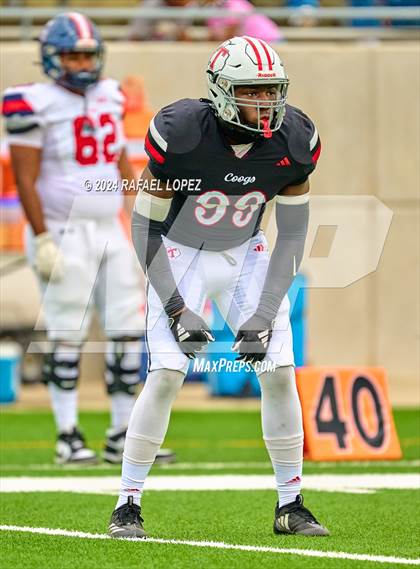 Thumbnail 2 in Cypress Springs vs. Tomball (UIL 6A D2 Football Bi-District) photogallery.