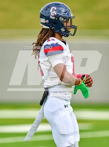 Thumbnail 3 in Cypress Springs vs. Tomball (UIL 6A D2 Football Bi-District) photogallery.