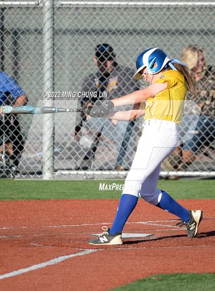 Thumbnail 2 in El Toro @ Laguna Hills photogallery.