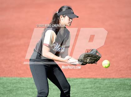 Thumbnail 2 in El Toro @ Laguna Hills photogallery.
