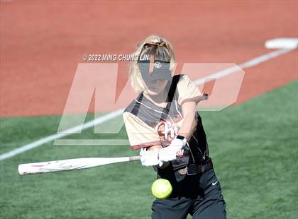 Thumbnail 1 in El Toro @ Laguna Hills photogallery.