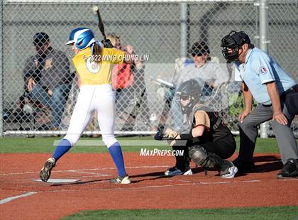 Thumbnail 2 in El Toro @ Laguna Hills photogallery.