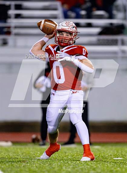 Thumbnail 3 in Wapakoneta vs. Bellbrook (OHSAA District 12 Regional Semifinal) photogallery.