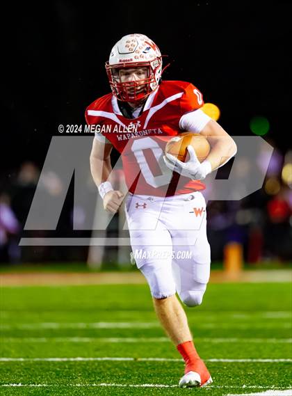Thumbnail 3 in Wapakoneta vs. Bellbrook (OHSAA District 12 Regional Semifinal) photogallery.