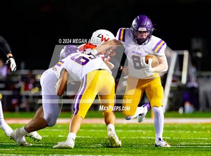 Thumbnail 2 in Wapakoneta vs. Bellbrook (OHSAA District 12 Regional Semifinal) photogallery.