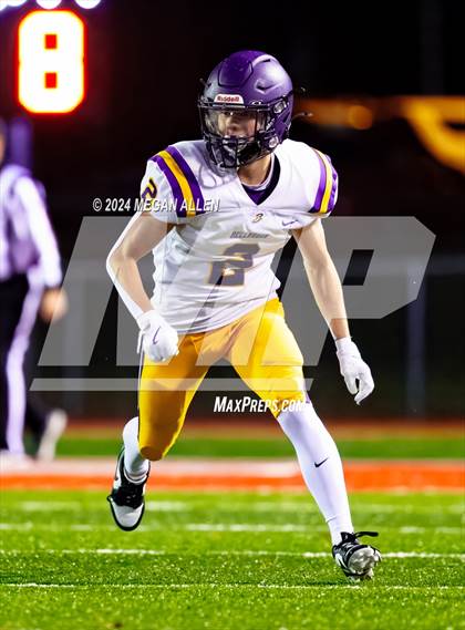 Thumbnail 2 in Wapakoneta vs. Bellbrook (OHSAA District 12 Regional Semifinal) photogallery.