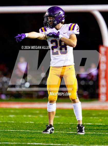 Thumbnail 1 in Wapakoneta vs. Bellbrook (OHSAA District 12 Regional Semifinal) photogallery.