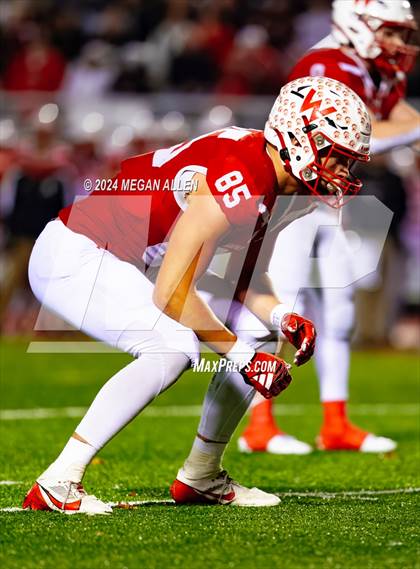 Thumbnail 3 in Wapakoneta vs. Bellbrook (OHSAA District 12 Regional Semifinal) photogallery.