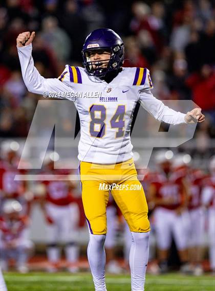 Thumbnail 1 in Wapakoneta vs. Bellbrook (OHSAA District 12 Regional Semifinal) photogallery.