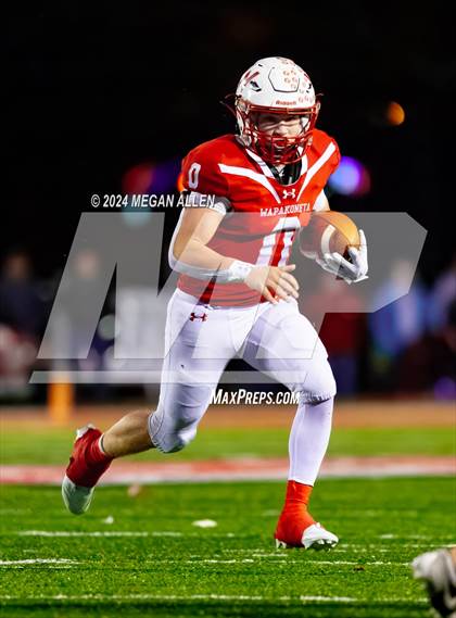 Thumbnail 1 in Wapakoneta vs. Bellbrook (OHSAA District 12 Regional Semifinal) photogallery.