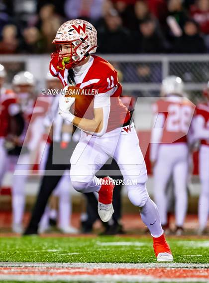 Thumbnail 3 in Wapakoneta vs. Bellbrook (OHSAA District 12 Regional Semifinal) photogallery.