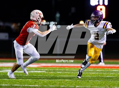 Thumbnail 1 in Wapakoneta vs. Bellbrook (OHSAA District 12 Regional Semifinal) photogallery.
