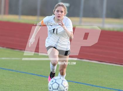 Thumbnail 2 in Rockwall vs Naaman Forest (UIL 6A Bi-District) photogallery.