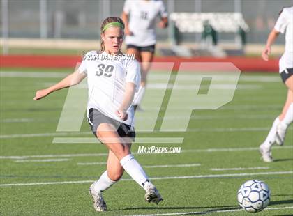 Thumbnail 1 in Rockwall vs Naaman Forest (UIL 6A Bi-District) photogallery.